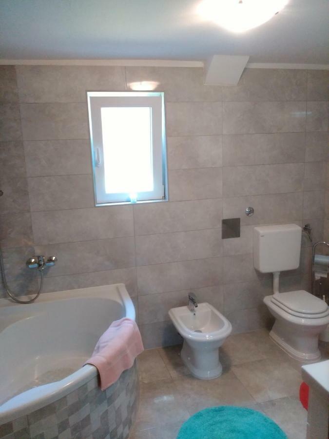 Panorama Apartment มาทุลยี ภายนอก รูปภาพ